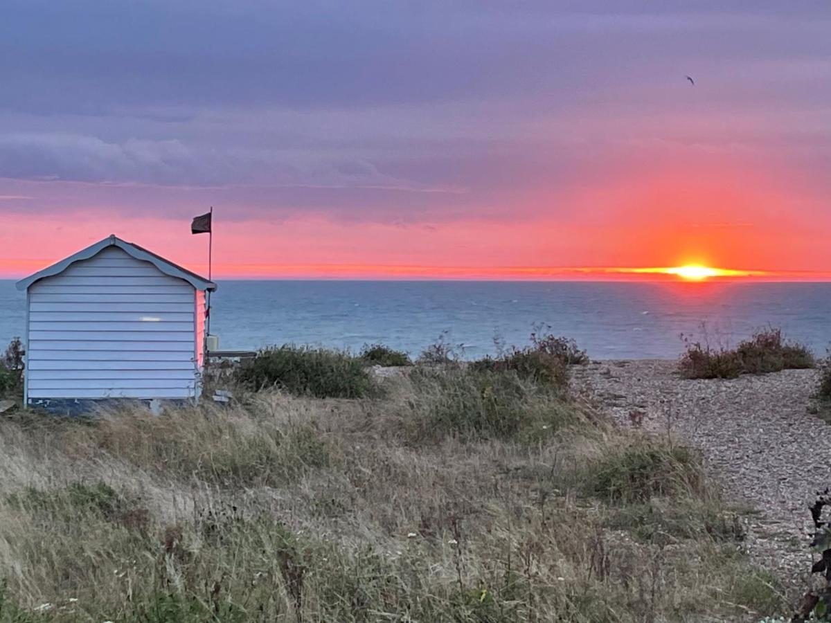 Fab Stay Uk - Coastal And Country Retreat With Free Secure Off Road Parking Minutes From Both Dover And Deal 외부 사진